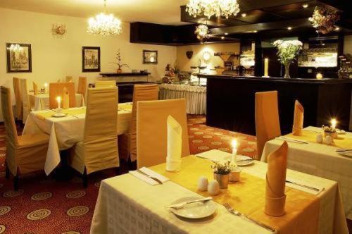 Hotel Monica Прага Екстериор снимка