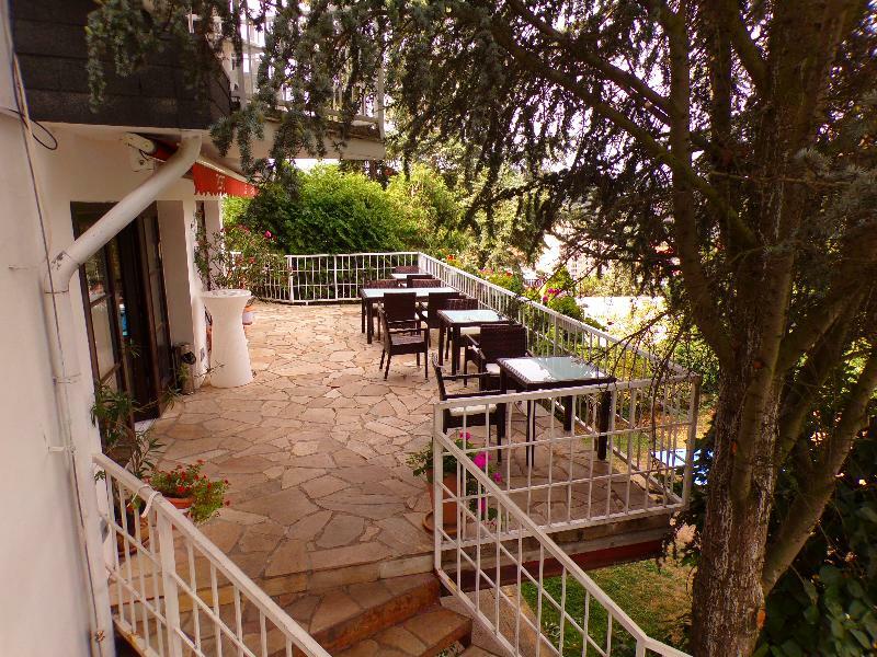 Hotel Monica Прага Екстериор снимка