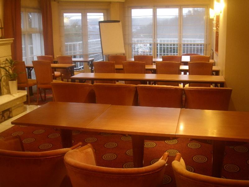 Hotel Monica Прага Екстериор снимка